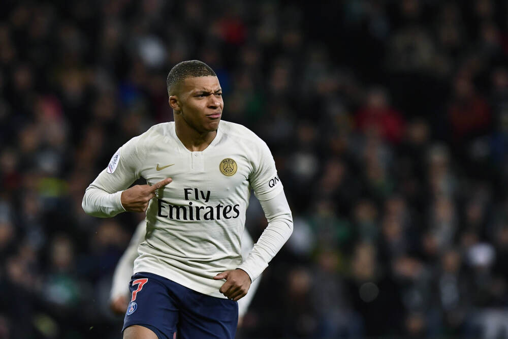 可能这才是大家喜欢孙颖莎的原因吧。不是因为她老拿冠军，而是莎莎又悄咪咪干大事了